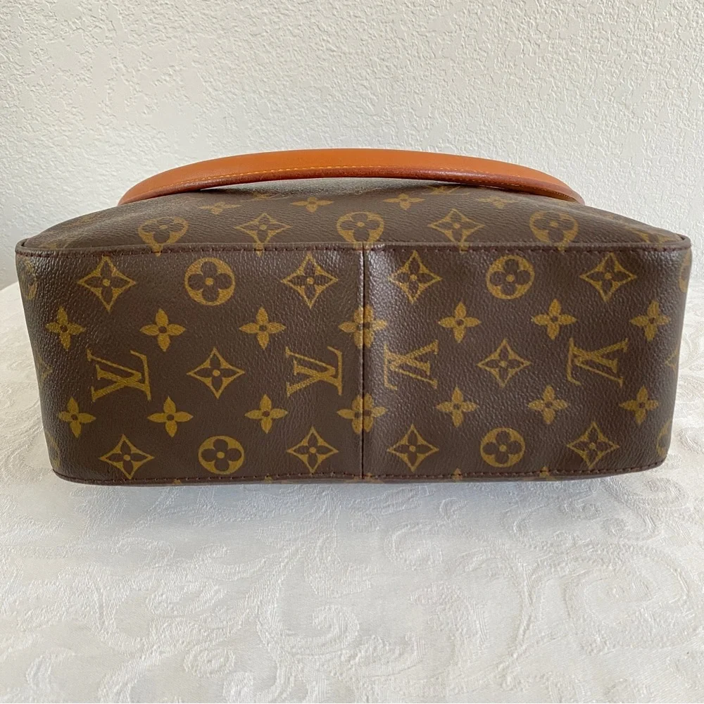Louis Vuitton Monogram Looping shoulder bag